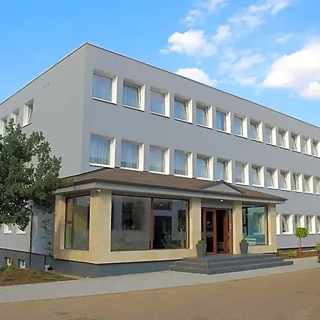 Na Vyvoji Hotel 4*